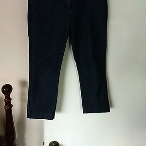 Express capri size 2